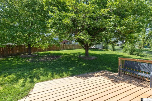 9904 S 9 Circle, Bellevue, NE 68123