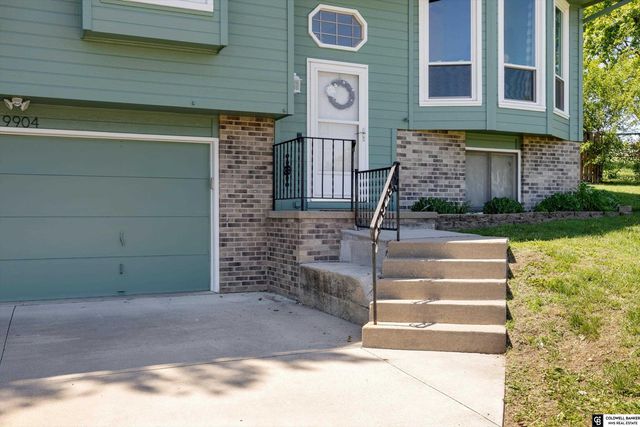 9904 S 9 Circle, Bellevue, NE 68123