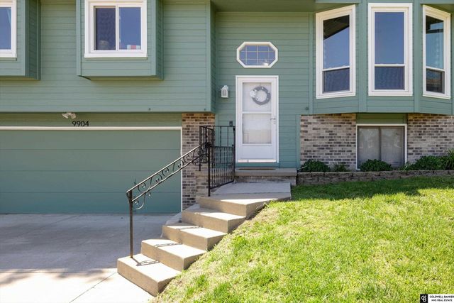 9904 S 9 Circle, Bellevue, NE 68123