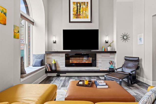 27 Library Street 202, Grand Rapids, MI 49503