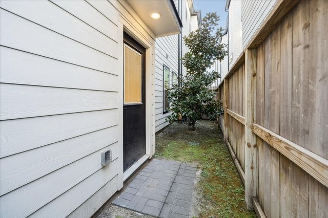 1603 Patterson Street E, Houston, TX 77007