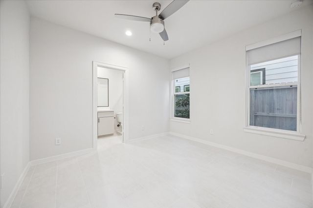 1603 Patterson Street E, Houston, TX 77007