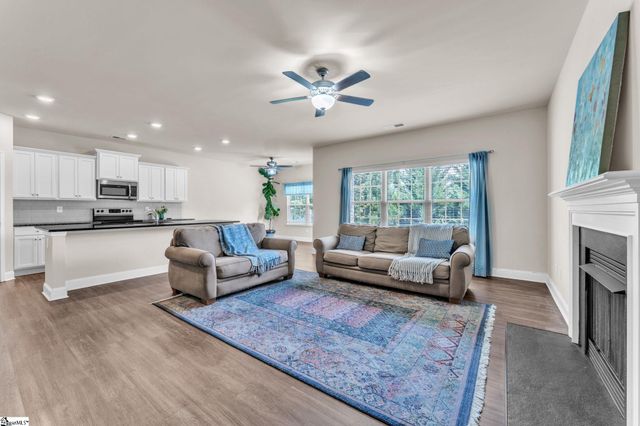 4 Harvestwood Place, Greenville, SC 29605