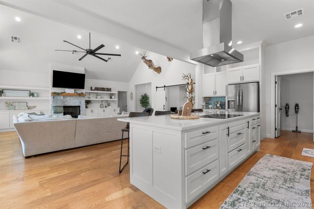 1932 E Line Avenue, Sapulpa, OK 74066