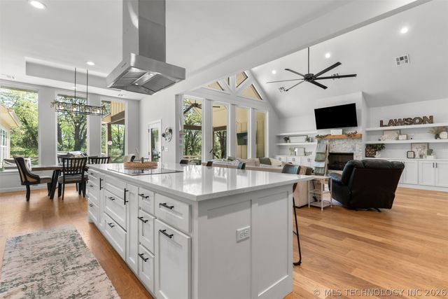 1932 E Line Avenue, Sapulpa, OK 74066