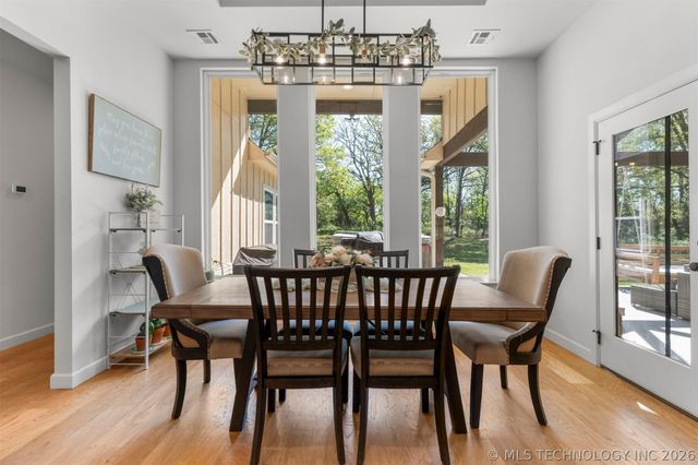 1932 E Line Avenue, Sapulpa, OK 74066