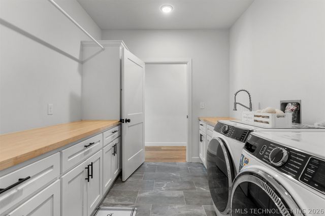 1932 E Line Avenue, Sapulpa, OK 74066