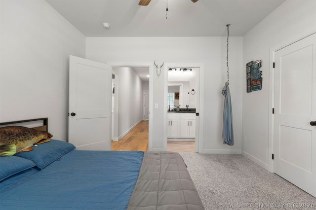 1932 E Line Avenue, Sapulpa, OK 74066