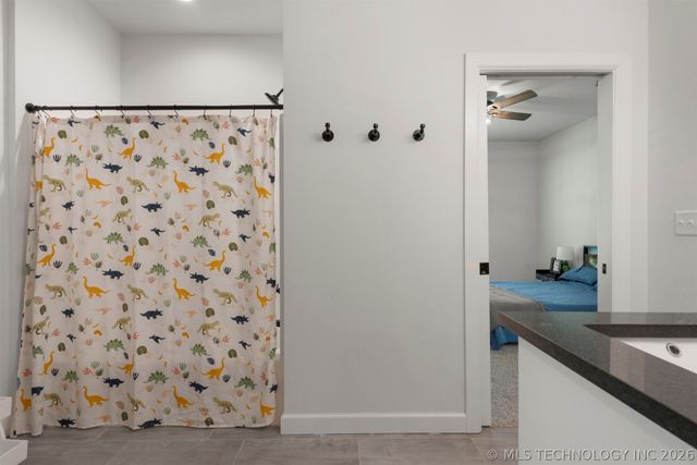 1932 E Line Avenue, Sapulpa, OK 74066