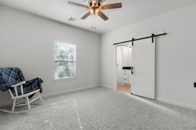 1932 E Line Avenue, Sapulpa, OK 74066