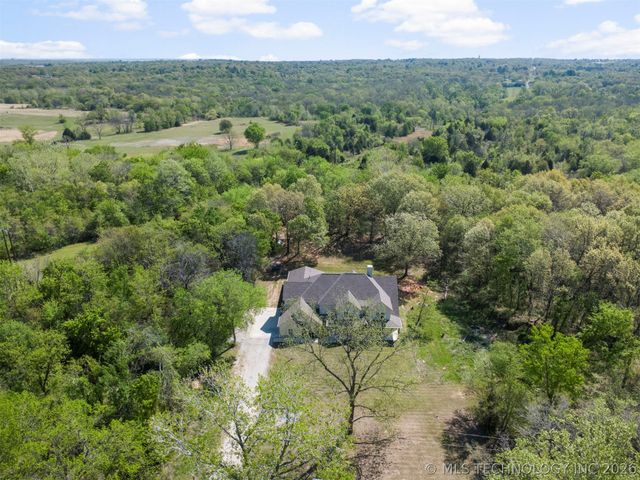 1932 E Line Avenue, Sapulpa, OK 74066