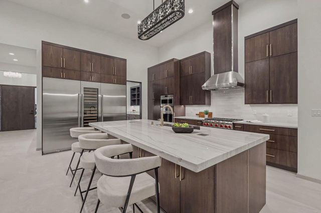 18 Chamisa Road, Placitas, NM 87043