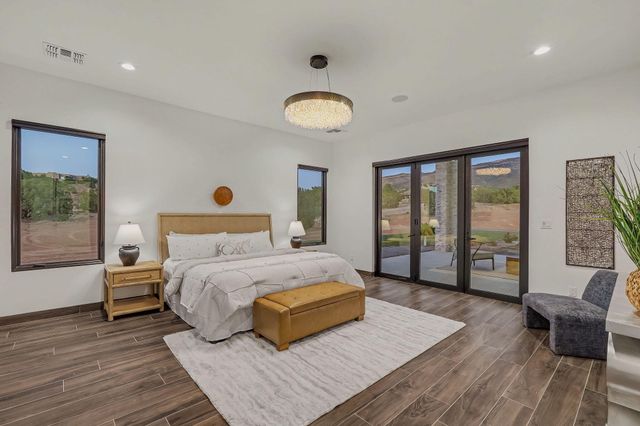 18 Chamisa Road, Placitas, NM 87043
