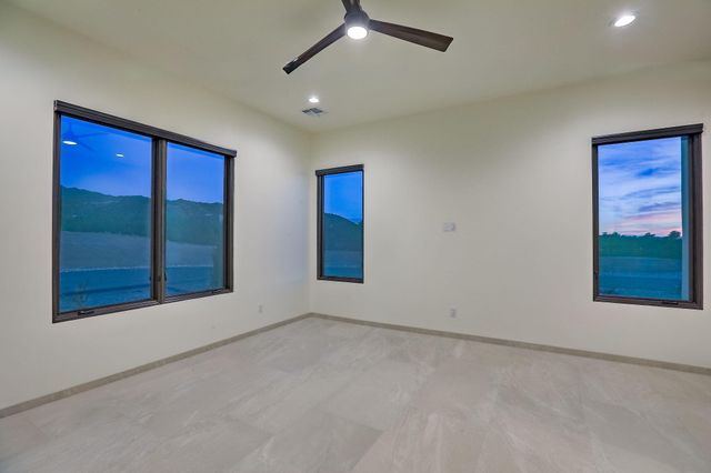 18 Chamisa Road, Placitas, NM 87043