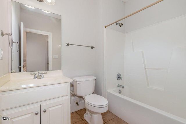 1096 Silverleaf Drive, Youngsville, NC 27596