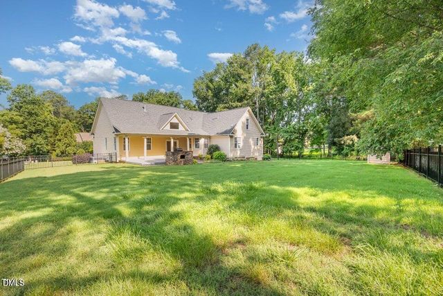 1096 Silverleaf Drive, Youngsville, NC 27596