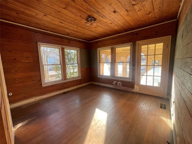 400 Church Street, Sulphur Springs, TX 75482