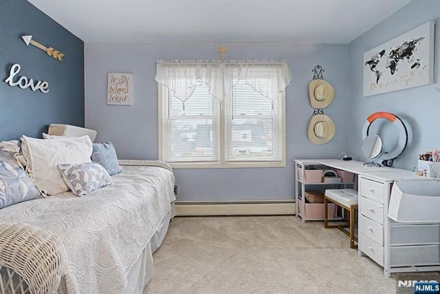 27 Westwood Drive, Fair Lawn, NJ 07410