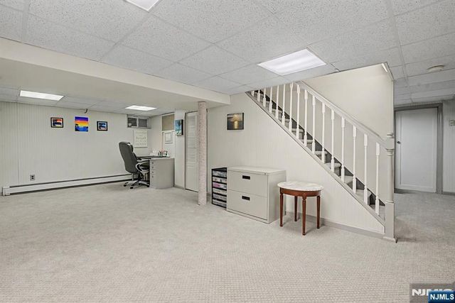 27 Westwood Drive, Fair Lawn, NJ 07410