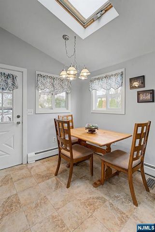 27 Westwood Drive, Fair Lawn, NJ 07410
