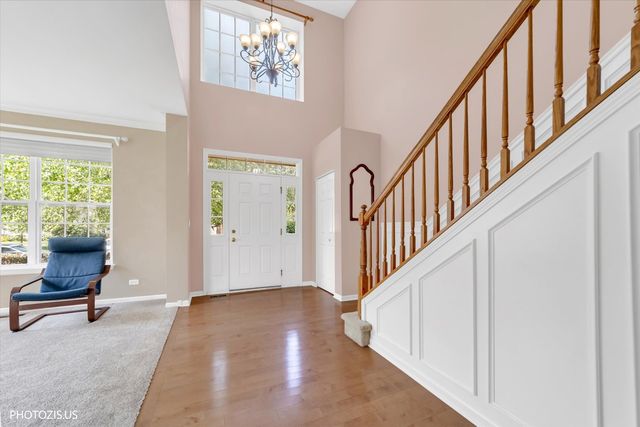 157 Primrose Lane, Bartlett, IL 60103
