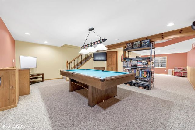 157 Primrose Lane, Bartlett, IL 60103
