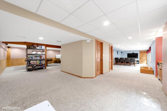 157 Primrose Lane, Bartlett, IL 60103