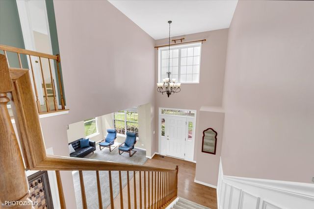 157 Primrose Lane, Bartlett, IL 60103