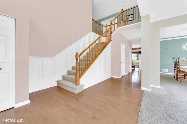 157 Primrose Lane, Bartlett, IL 60103