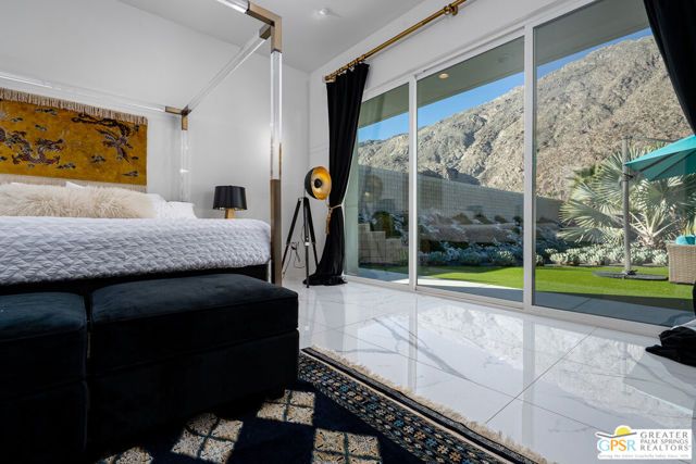 586 Polaris Court, Palm Springs, CA 92264