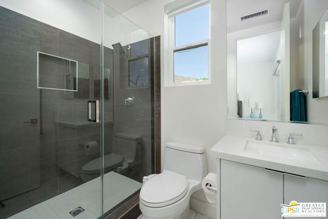 586 Polaris Court, Palm Springs, CA 92264