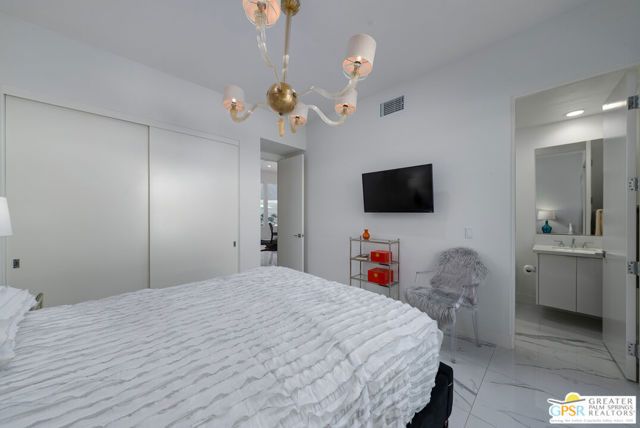 586 Polaris Court, Palm Springs, CA 92264