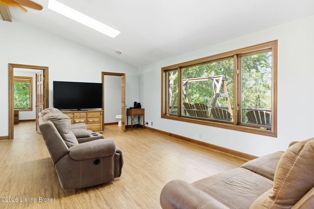 6601 Mount Washington Rd, Louisville, KY 40229