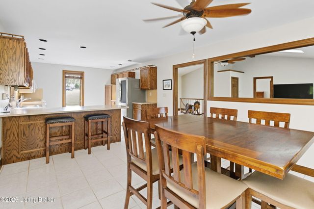 6601 Mount Washington Rd, Louisville, KY 40229