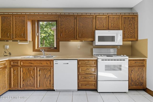 6601 Mount Washington Rd, Louisville, KY 40229