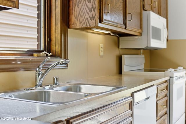 6601 Mount Washington Rd, Louisville, KY 40229