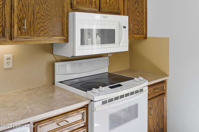 6601 Mount Washington Rd, Louisville, KY 40229