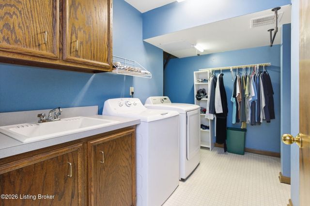 6601 Mount Washington Rd, Louisville, KY 40229