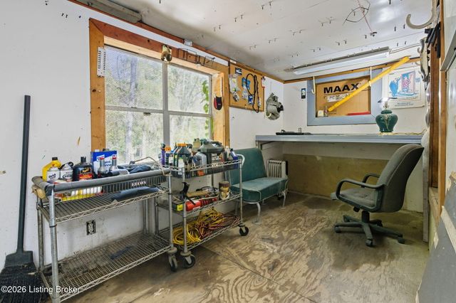 6601 Mount Washington Rd, Louisville, KY 40229