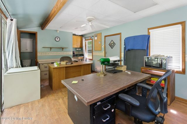 6601 Mount Washington Rd, Louisville, KY 40229