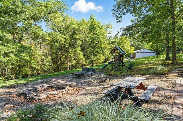 6601 Mount Washington Rd, Louisville, KY 40229