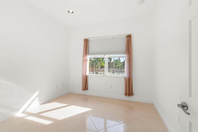 9353 Rodeo Drive, Lake Worth, FL 33467