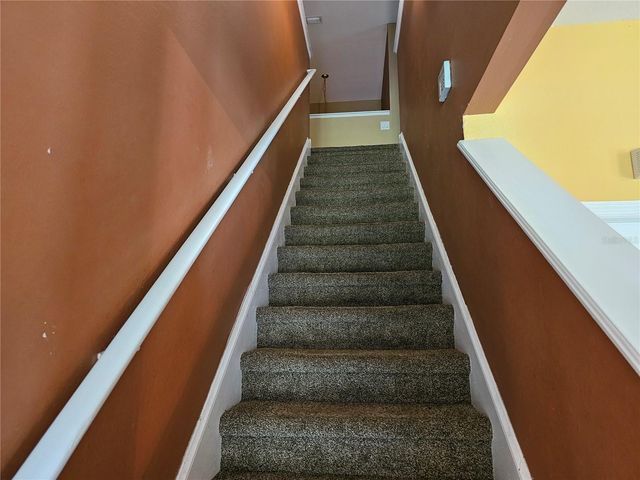 1147 EMERALD HILL WAY, Valrico, FL 33594
