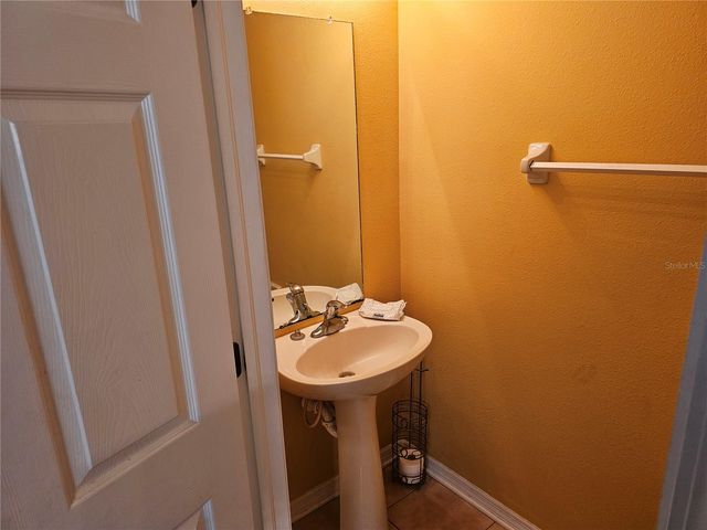 1147 EMERALD HILL WAY, Valrico, FL 33594