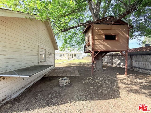 347 Francis Street, Bakersfield, CA 93308
