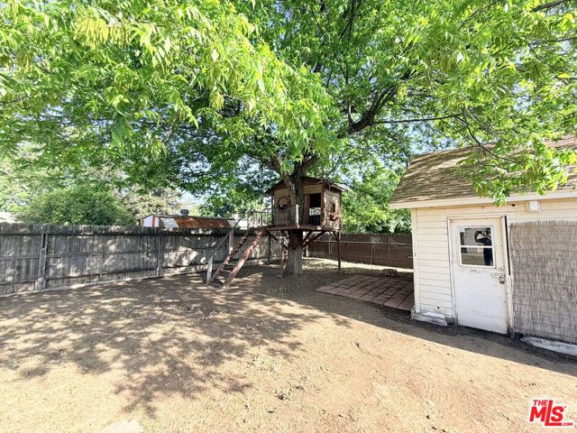 347 Francis Street, Bakersfield, CA 93308