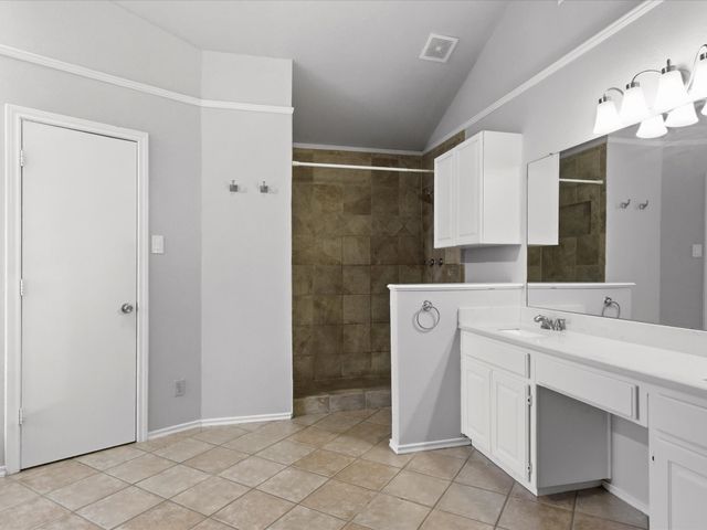 1522 Knollview Lane, Carrollton, TX 75007