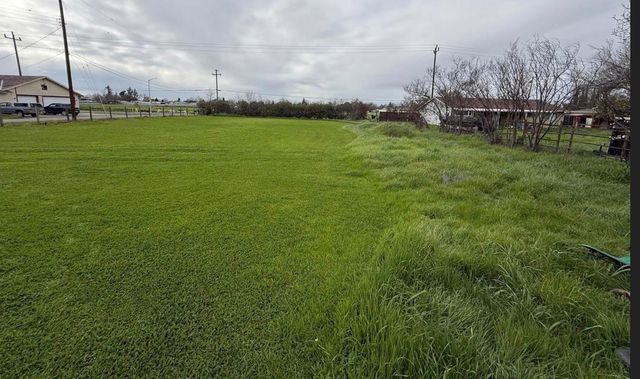 3315 Sunnyview Ln, North Highlands, CA 95660