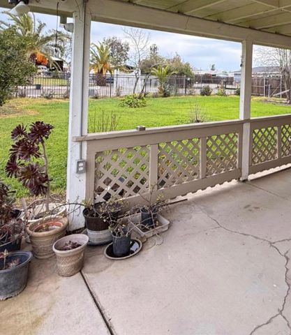 3315 Sunnyview Ln, North Highlands, CA 95660
