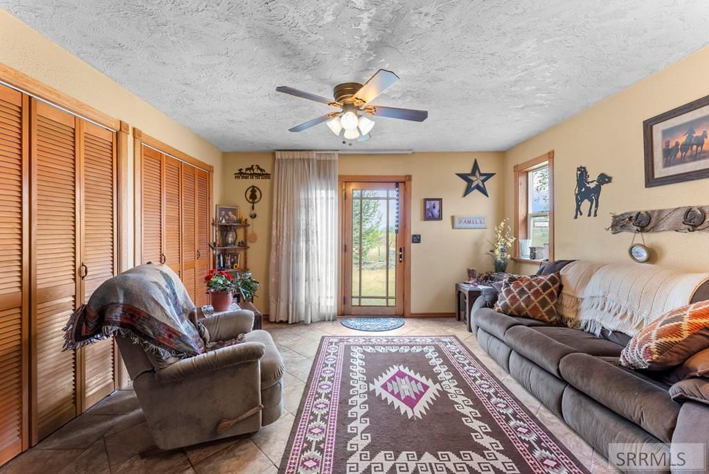 Image 14 of property listing at 7581 W 6000 N, Rexburg, ID 83440